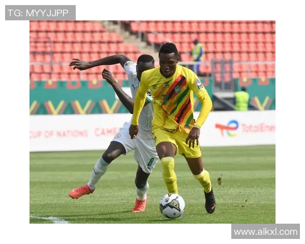 马内的足球之路：从非洲小村到欧洲顶级联赛的传奇旅程